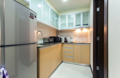 Salcedo Village Appartement | 60 m² 1 B / R @ Deux centrale (P)