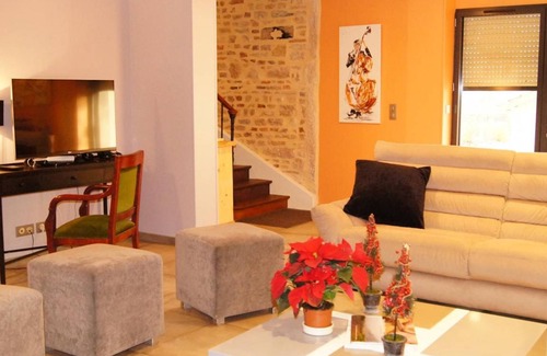 Argilly Cottage | 600 m² Cottage ∙ 7 chambres ∙ 15 personnes