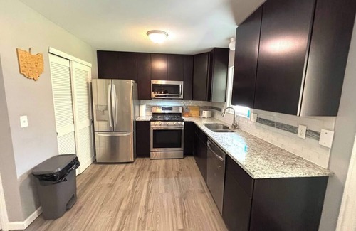 Royal Manor Maison | 603 Fenchurch Way-Ranch-Hot Tub-Pets-2 King Beds