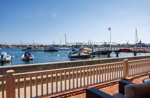 Balboa Island Maison | 608 S Bayfront