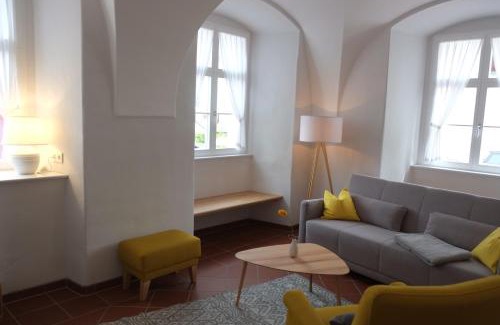 Pielenhofen Appartement | 60qm Wohnung Naabtal im historischen Pfarrhaus Pielenhofen