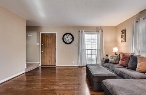 Lakewood Maison | 62Townhome+1GIGWiFi+Kitchen+Self-ck/in+Full-W/D