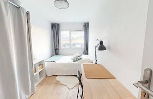 Mons-en-Baroeul Station Balnéaire | 63 m² Chambre privée ∙ 1 chambre ∙ 1 personne