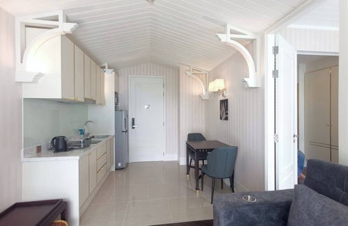 Sattahip Copropriété | 632 Grand Florida Beachfront Condo Resort Luxury; Beachfront