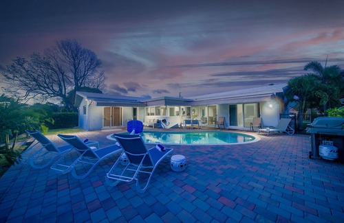 Imperial Point Maison | 6341 Managed By Brampton Park