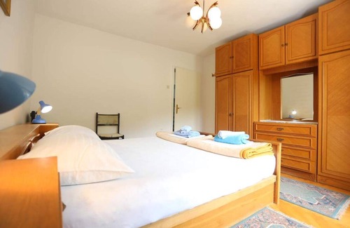 Veljun Primorski Appartement | 65 m² apartment with satellite TV, internet, balcony and terrace