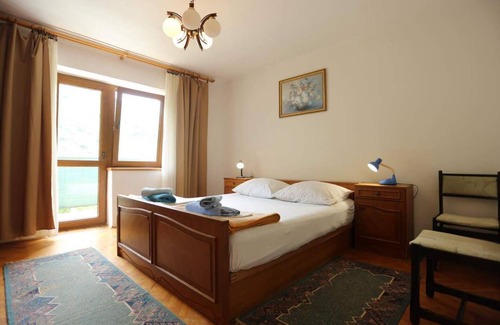 Veljun Primorski Appartement | 65 m² apartment with satellite TV, internet, balcony and terrace