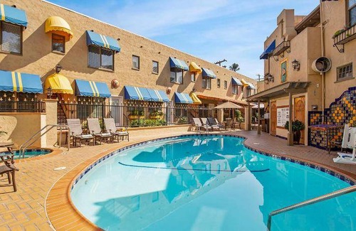 Coronado Maison | 65 m² Pension ∙ 2 chambres ∙ 127 personnes