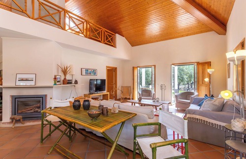 Santa Maria do Castelo Maison | 65- Refuge Villa