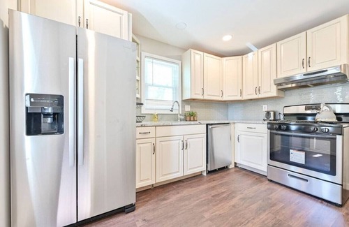 Somers Point Copropriété | 653 3rd St Unit 2 · After-Dune Delight