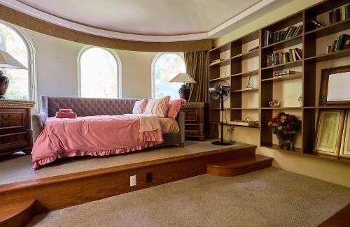 Beverly Hills Lit Et Petit-Déjeuner | 66 m² Chambre d'hôtes ∙ 2 personnes