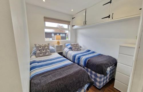 Stalham Chalet De Ski | 67 Broadside Holiday Chalet near Broads & Beaches