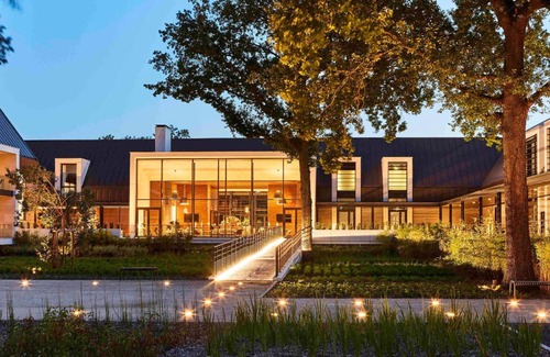 L'Isle-Adam Hôtel | 68 m² Hôtel ∙ 127 personnes