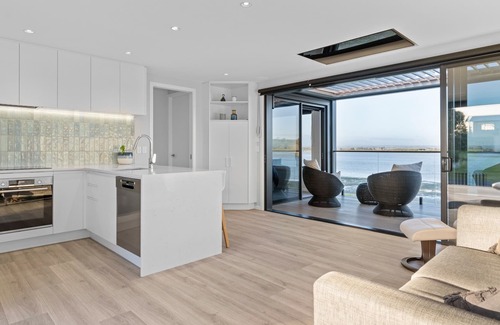 Pukehina Maison | 690A Pukehina - Whare Iti
