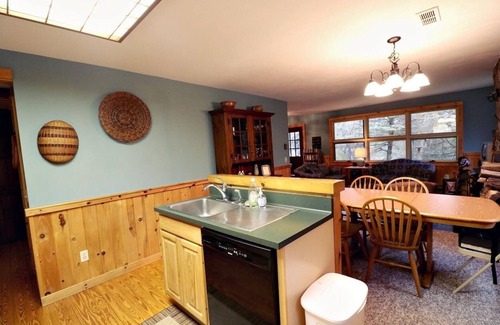 Little Valley Cabine | 6910 Maples Road 3 Bedroom Home by Redawning