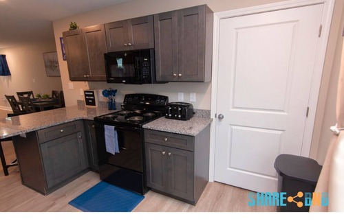 Jacksonville Maison | 6BR/4BA Duplex Perfect for Work Trips & Teams