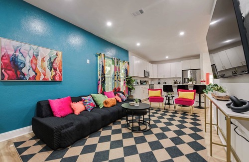 Dallas Maison | 6Br 4Bath Home Just 5 Minutes to Lower Greenville
