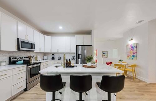 Dallas Maison | 6Br 4Bath Home Just 5 Minutes to Lower Greenville