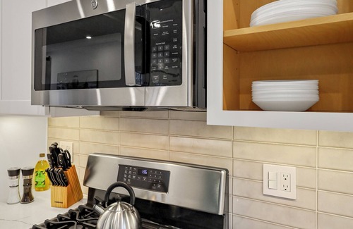 East Somerville Appartement | 6BR3Bth Parking/BOS/MIT/Harvard/TD Garden