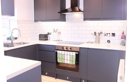 Harlow Appartement | 6Guests-Parking-NearStansted-Accessible