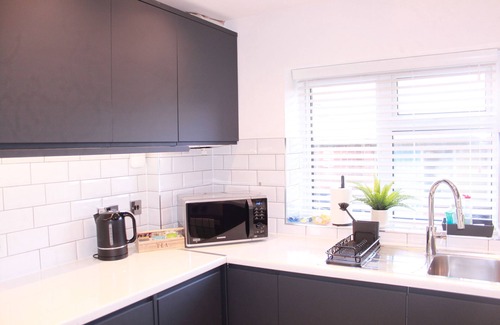 Harlow Appartement | 6Guests-Parking-NearStansted-Accessible