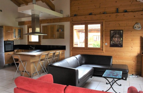Les Carroz-d'Araches Chalet De Ski | 7-28 day stay for best rates- Chalet Les Carroz