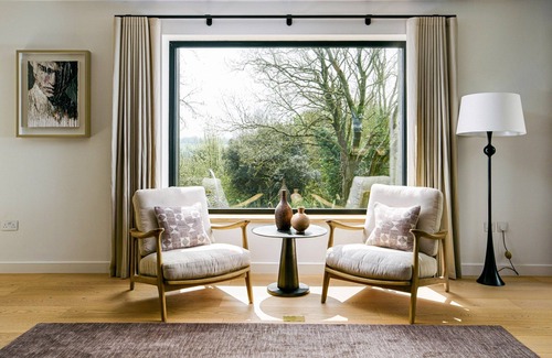 Barrow Gurney Cottage | 7 bedroom accommodation in Upper Littleton, Chew Valley