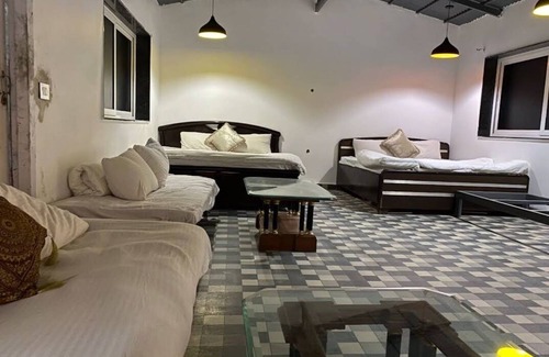 Gurugram Autre | 7-bedroom farmhouse in gorgeous Gairatpur Bas Gurgaon with AC, WiFi