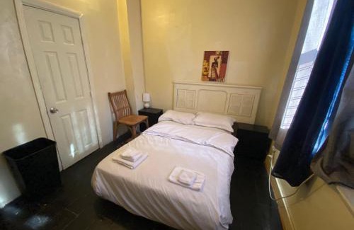 North Philadelphia West Maison | 7 Bedrooms Homestays In Philadelphia