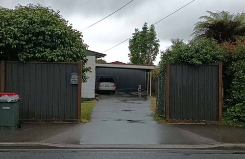 Rotorua Maison | 7 Double Beds including 2 Double Sofa Beds, 9 Steeles Lane
