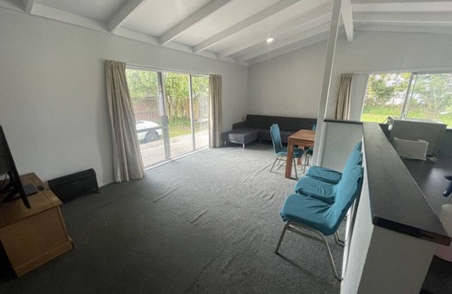 Rotorua Maison | 7 Double Beds including 2 Double Sofa Beds, 9 Steeles Lane