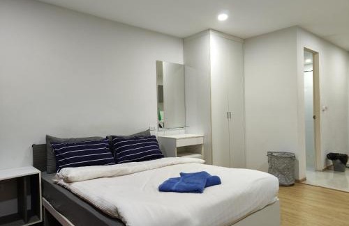 Kata Appartement | 7 Floor - Mountain view Studio room at OZC near Kata beach