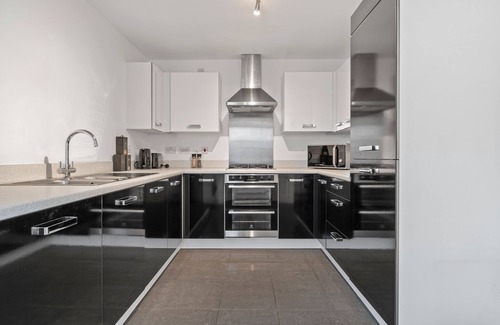 Havering Maison | Impeccable 3-Bed House in Hornchurch
