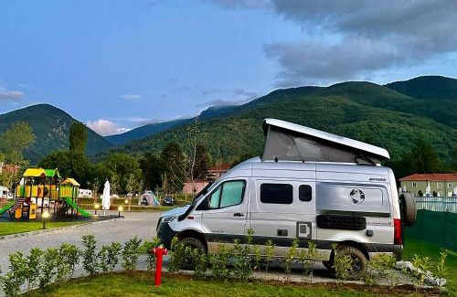 Sapareva Banya Autre | 7 Lakes camping