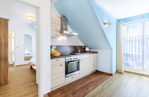 Pepelow Appartement | (7) Lisa, 2-room apartment, loggia, upper floor - Ostseeferienhaus Drachenflieger Pepelow OFC 02