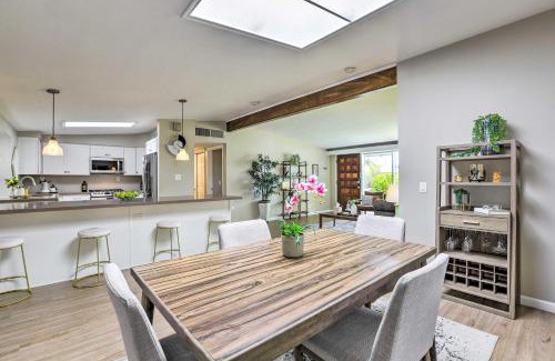 Camelback East Maison | 7 Mi to Downtown Phoenix Home with Pool and Foosball!