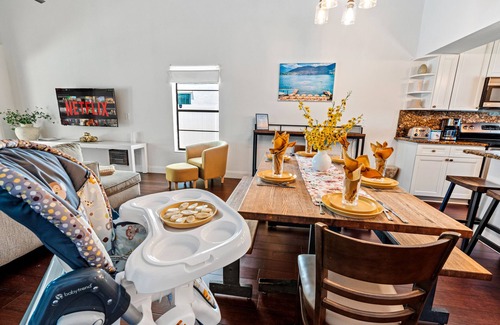 Delray Beach Maison | Pool Backyard near Beach & Atlantic Ave Fun