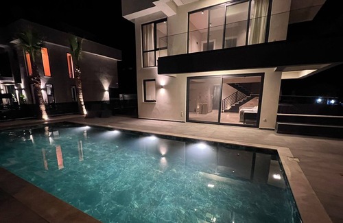 Dalaman Maison | 7 mins to Dalaman airport Lovely Modern villa with pool ,Beaches, amazing bays