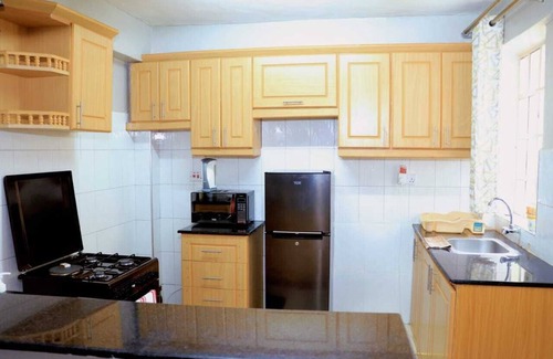 Kisii Appartement | 7 minutes to a three bedroom apartment with an ensuite master bedroom