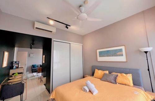 Sungai Buloh Appartement | 7 Pax Family Connecting Room D'Sara, Direct Link MRT Kampung Selamat, Near Sungai Buloh & Thomson Hospital
