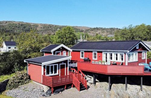 Sund Maison | 7 person holiday home in KLOKKARVIK