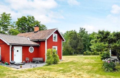Nordostra Motala Maison | 7 person holiday home in MOTALA-By Traum