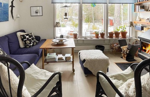 Finnholmen Maison | 7 person holiday home in BLIDÖ