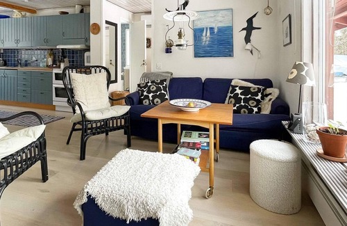 Finnholmen Maison | 7 person holiday home in BLIDÖ