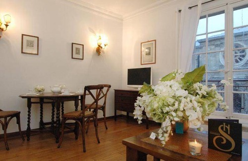 Quartier de l'Ecole-Militaire Appartement | 70 m² Appartement ∙ 2 chambres ∙ 4 personnes