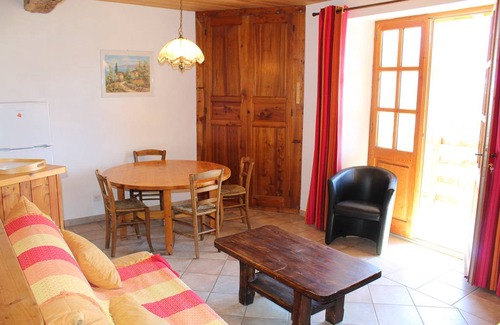 Enchastrayes Maison | 70 m² Gîte ∙ 2 chambres ∙ 5 personnes