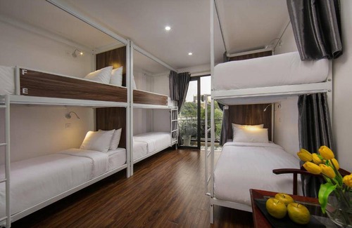 Hoan Kiem Auberge | 70 m² Auberge de jeunesse ∙ 127 personnes