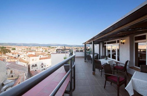 Segovia Old Town Hôtel | 70 m² Hôtel ∙ 2 chambres ∙ 10 personnes