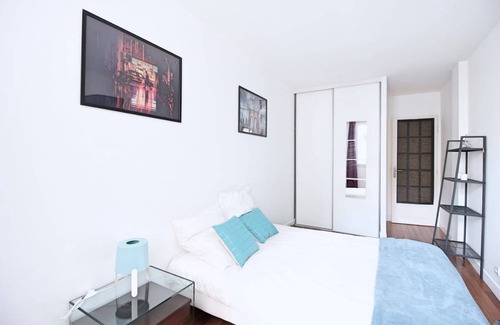 18th Arrondissement Station Balnéaire | 70 m² Chambre privée ∙ 1 chambre ∙ 3 personnes