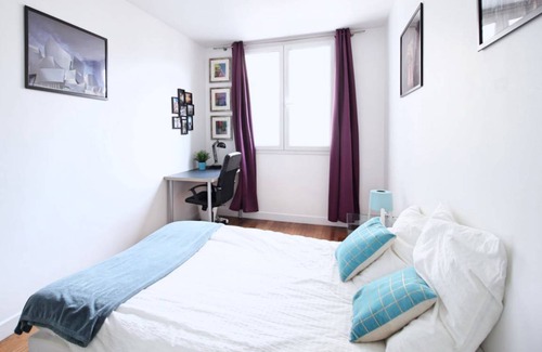 18th Arrondissement Station Balnéaire | 70 m² Chambre privée ∙ 1 chambre ∙ 3 personnes